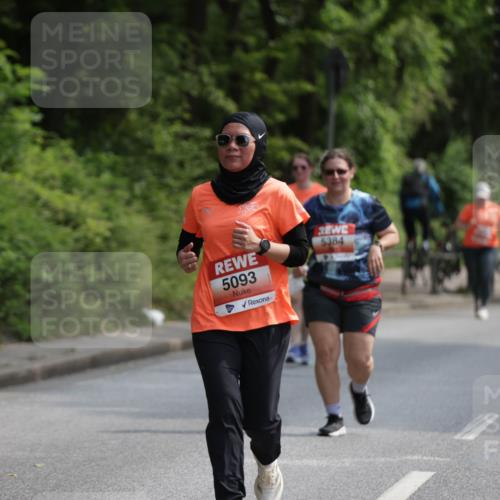 15.06.2025 - REWE Women's Run Jannik Wohlers http://msf.ph/oto/7937167 15.06.2025 10:13:53 Laufen 5093, 5384 meine-sportfotos.de