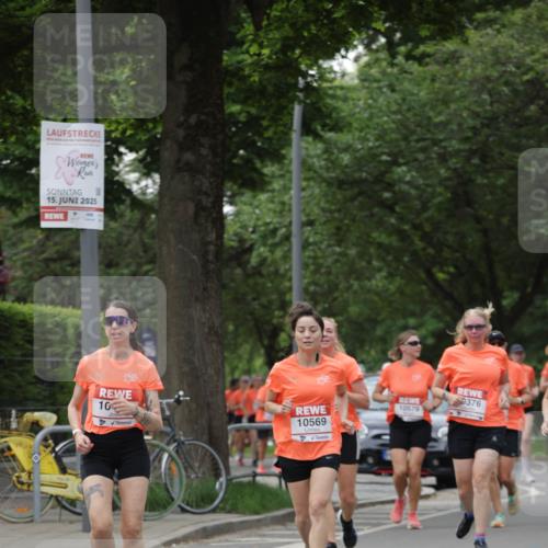 15.06.2025 - REWE Women's Run Jannik Wohlers http://msf.ph/oto/7937235 15.06.2025 08:26:52 Laufen 15, 2025, 10, 10569, 10579, 9376 meine-sportfotos.de