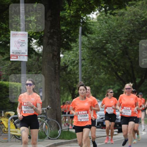 15.06.2025 - REWE Women's Run Jannik Wohlers http://msf.ph/oto/7937241 15.06.2025 08:26:52 Laufen 15, 2025, 10416, 10569, 10579, 10376 meine-sportfotos.de