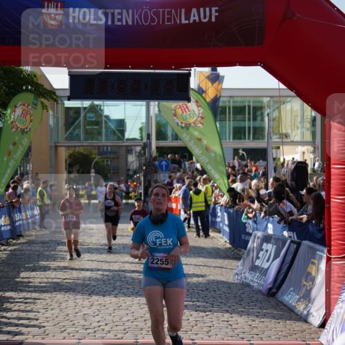 13.06.2025 - Holstenköstenlauf Felixshl http://msf.ph/oto/7937282 13.06.2025 18:05:15 Laufen 2255, 2363, 2451, 2556, 2558, 2862, 3156, 3164, 3198 meine-sportfotos.de