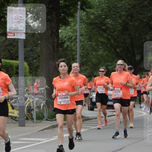 15.06.2025 - REWE Women's Run Jannik Wohlers http://msf.ph/oto/7937314 15.06.2025 08:26:53 Laufen 15, 2025, 10569, 10579, 322, 10376 meine-sportfotos.de