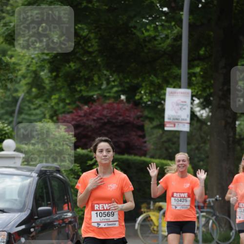 15.06.2025 - REWE Women's Run Jannik Wohlers http://msf.ph/oto/7937425 15.06.2025 08:26:56 Laufen 10569, 2801, 10425, 103, 4 meine-sportfotos.de