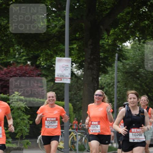15.06.2025 - REWE Women's Run Jannik Wohlers http://msf.ph/oto/7937456 15.06.2025 08:26:56 Laufen 10425, 10376, 10268 meine-sportfotos.de
