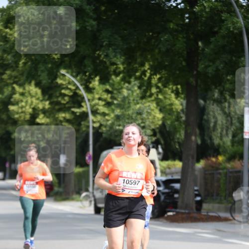 15.06.2025 - REWE Women's Run Jannik Wohlers http://msf.ph/oto/7937498 15.06.2025 09:55:23 Laufen 10597 meine-sportfotos.de