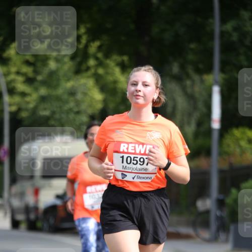 15.06.2025 - REWE Women's Run Jannik Wohlers http://msf.ph/oto/7937541 15.06.2025 09:55:24 Laufen 1039, 10597 meine-sportfotos.de