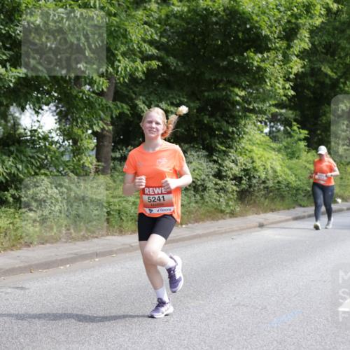 15.06.2025 - REWE Women's Run Jannik Wohlers http://msf.ph/oto/7937543 15.06.2025 10:14:05 Laufen 5241, 2012 meine-sportfotos.de