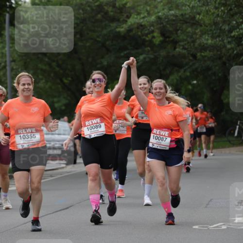 15.06.2025 - REWE Women's Run Jannik Wohlers http://msf.ph/oto/7937590 15.06.2025 08:27:02 Laufen 10, 10355, 10089, 10, 10087 meine-sportfotos.de