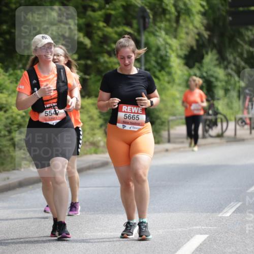15.06.2025 - REWE Women's Run Jannik Wohlers http://msf.ph/oto/7937598 15.06.2025 10:14:08 Laufen 5547, 5665 meine-sportfotos.de