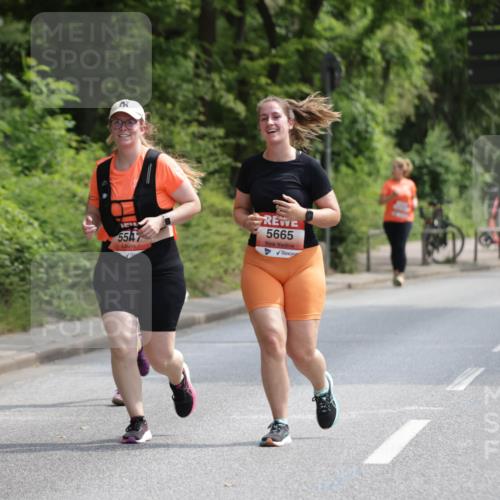 15.06.2025 - REWE Women's Run Jannik Wohlers http://msf.ph/oto/7937622 15.06.2025 10:14:09 Laufen 5547, 5665 meine-sportfotos.de