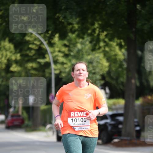 15.06.2025 - REWE Women's Run Jannik Wohlers http://msf.ph/oto/7937632 15.06.2025 09:55:26 Laufen 10100 meine-sportfotos.de