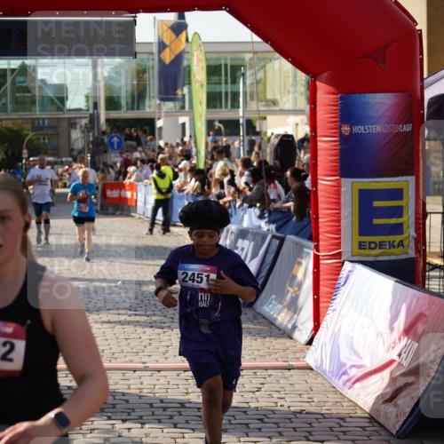 13.06.2025 - Holstenköstenlauf Felixshl http://msf.ph/oto/7937694 13.06.2025 18:05:23 Laufen 2363, 2451, 2612, 2817, 2862, 3156, 3853, 3854 meine-sportfotos.de