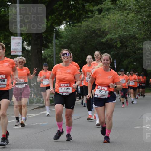 15.06.2025 - REWE Women's Run Jannik Wohlers http://msf.ph/oto/7937736 15.06.2025 08:27:04 Laufen 10305, 10355, 10766, 10089, 103, 10087 meine-sportfotos.de