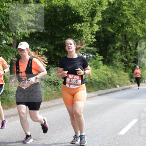 15.06.2025 - REWE Women's Run Jannik Wohlers http://msf.ph/oto/7937764 15.06.2025 10:14:12 Laufen 5141, 5547, 5665, 4 meine-sportfotos.de
