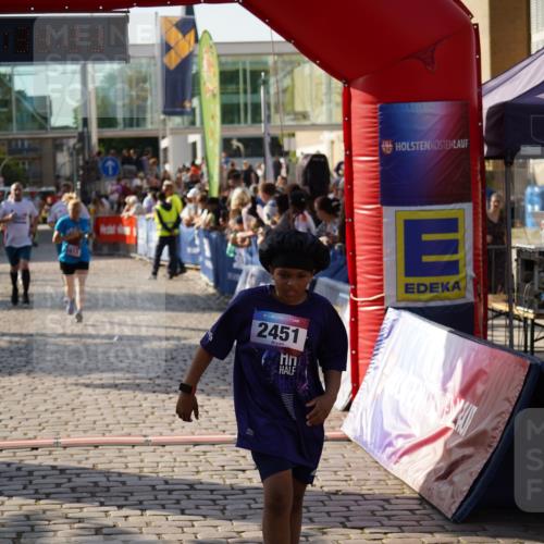 13.06.2025 - Holstenköstenlauf Felixshl http://msf.ph/oto/7937769 13.06.2025 18:05:24 Laufen 2363, 2451, 2612, 2817, 2862, 3156, 3853, 3854 meine-sportfotos.de