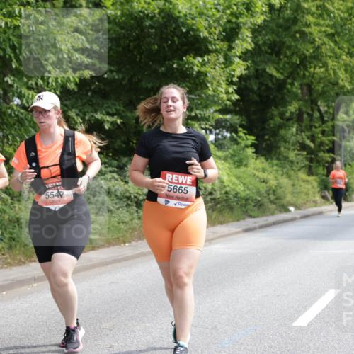 15.06.2025 - REWE Women's Run Jannik Wohlers http://msf.ph/oto/7937791 15.06.2025 10:14:13 Laufen 5141, 5547, 5665 meine-sportfotos.de