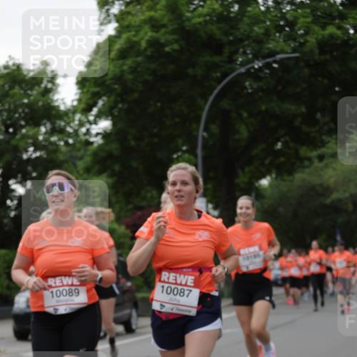 15.06.2025 - REWE Women's Run Jannik Wohlers http://msf.ph/oto/7937830 15.06.2025 08:27:06 Laufen 10089, 10087, 10195 meine-sportfotos.de