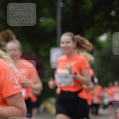 15.06.2025 - REWE Women's Run Jannik Wohlers http://msf.ph/oto/7937837 15.06.2025 08:27:07 Laufen  meine-sportfotos.de
