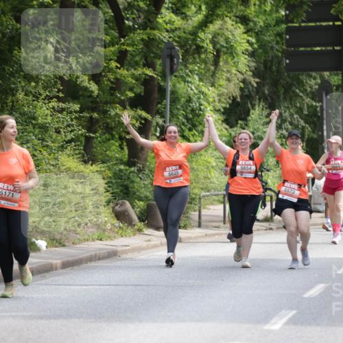 15.06.2025 - REWE Women's Run Jannik Wohlers http://msf.ph/oto/7937839 15.06.2025 10:14:16 Laufen 5171, 5654, 5629, 5572, 5684, 5488, 5545 meine-sportfotos.de