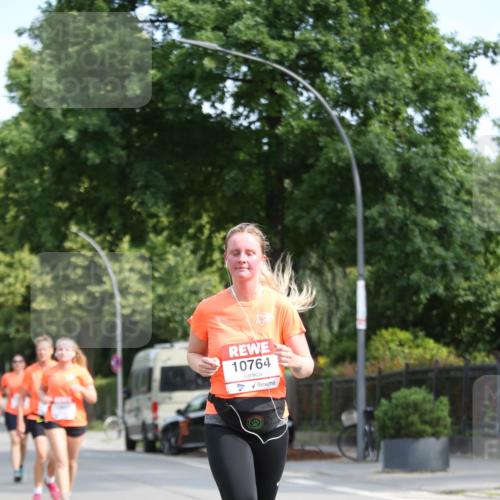 15.06.2025 - REWE Women's Run Jannik Wohlers http://msf.ph/oto/7937870 15.06.2025 09:55:41 Laufen 10764 meine-sportfotos.de