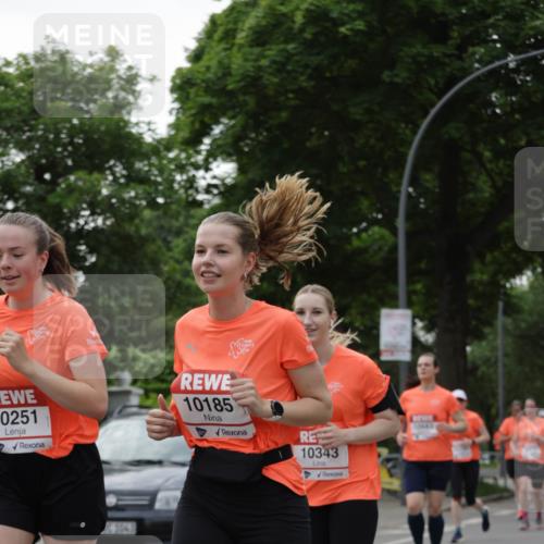 15.06.2025 - REWE Women's Run Jannik Wohlers http://msf.ph/oto/7937891 15.06.2025 08:27:08 Laufen 0251, 10185, 10343 meine-sportfotos.de