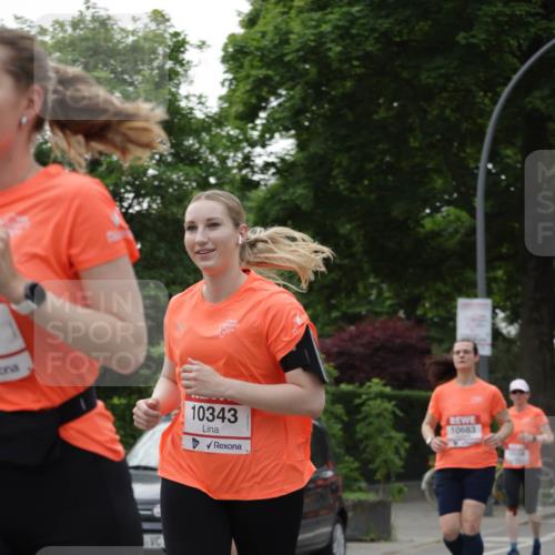 15.06.2025 - REWE Women's Run Jannik Wohlers http://msf.ph/oto/7937907 15.06.2025 08:27:08 Laufen 10343, 10683 meine-sportfotos.de