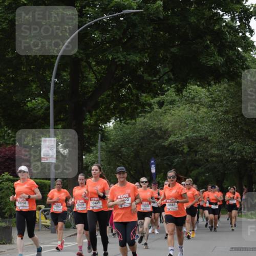 15.06.2025 - REWE Women's Run Jannik Wohlers http://msf.ph/oto/7937951 15.06.2025 08:27:10 Laufen 10258, 5, 2025, 22, 10062, 10556, 10434, 10204, 10581 meine-sportfotos.de