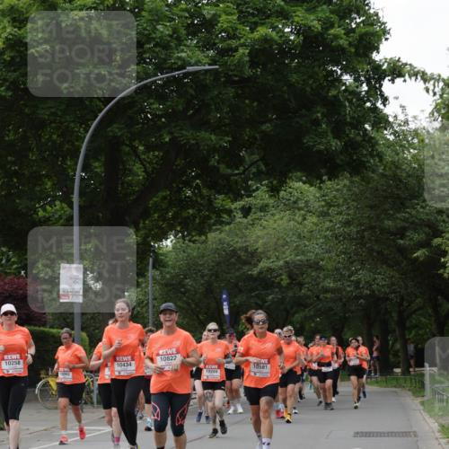 15.06.2025 - REWE Women's Run Jannik Wohlers http://msf.ph/oto/7937988 15.06.2025 08:27:10 Laufen 10258, 10434, 10822 meine-sportfotos.de