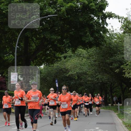 15.06.2025 - REWE Women's Run Jannik Wohlers http://msf.ph/oto/7938038 15.06.2025 08:27:11 Laufen 10822, 10434, 10204, 10062, 10581 meine-sportfotos.de