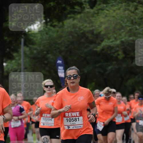 15.06.2025 - REWE Women's Run Jannik Wohlers http://msf.ph/oto/7938056 15.06.2025 08:27:12 Laufen 10204, 10581, 2, 2 meine-sportfotos.de