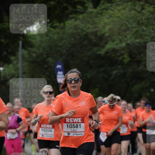 15.06.2025 - REWE Women's Run Jannik Wohlers http://msf.ph/oto/7938064 15.06.2025 08:27:12 Laufen 10581, 10204 meine-sportfotos.de