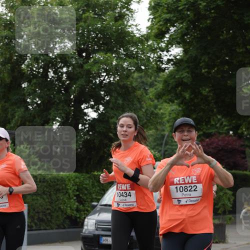 15.06.2025 - REWE Women's Run Jannik Wohlers http://msf.ph/oto/7938102 15.06.2025 08:27:13 Laufen 10822, 10434 meine-sportfotos.de
