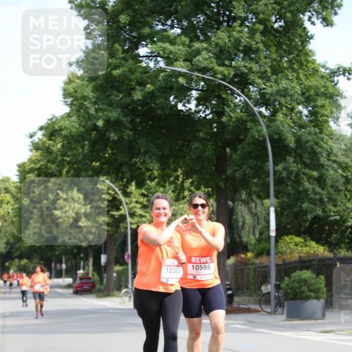 15.06.2025 - REWE Women's Run Jannik Wohlers http://msf.ph/oto/7938118 15.06.2025 09:55:49 Laufen 10595, 10389 meine-sportfotos.de