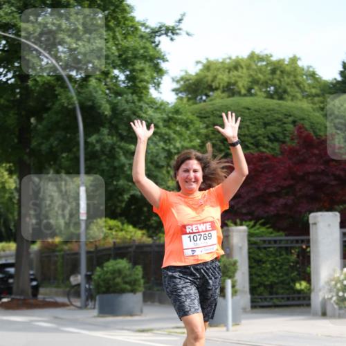 15.06.2025 - REWE Women's Run Jannik Wohlers http://msf.ph/oto/7938260 15.06.2025 09:56:00 Laufen 10769 meine-sportfotos.de