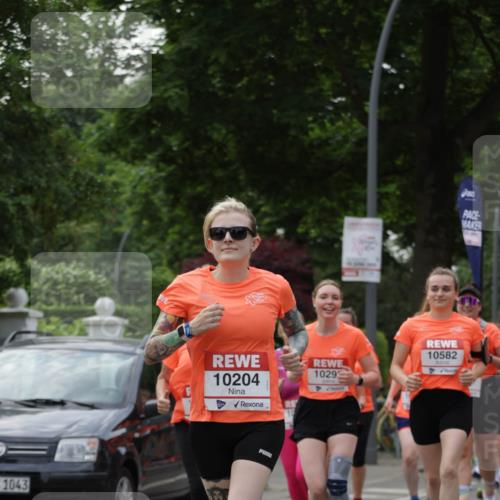 15.06.2025 - REWE Women's Run Jannik Wohlers http://msf.ph/oto/7938289 15.06.2025 08:27:15 Laufen 1043, 10293, 10204, 10582 meine-sportfotos.de