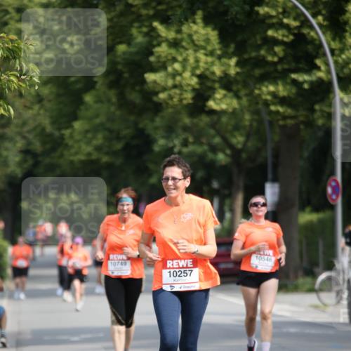 15.06.2025 - REWE Women's Run Jannik Wohlers http://msf.ph/oto/7938297 15.06.2025 09:56:06 Laufen 10749, 10257, 10546 meine-sportfotos.de