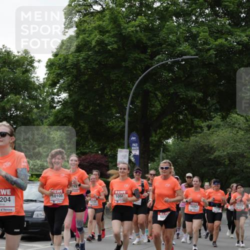 15.06.2025 - REWE Women's Run Jannik Wohlers http://msf.ph/oto/7938385 15.06.2025 08:27:16 Laufen 293, 10105, 204, 10152, 1058, 06, 00, 10370, 10267, 1013, 102 meine-sportfotos.de