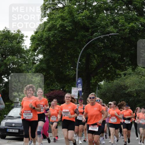 15.06.2025 - REWE Women's Run Jannik Wohlers http://msf.ph/oto/7938421 15.06.2025 08:27:16 Laufen 1043, 10105, 93, 10152, 10582, 10877, 10244, 10267, 10139, 10370 meine-sportfotos.de