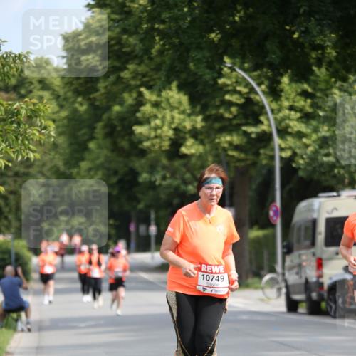 15.06.2025 - REWE Women's Run Jannik Wohlers http://msf.ph/oto/7938423 15.06.2025 09:56:12 Laufen 10749 meine-sportfotos.de