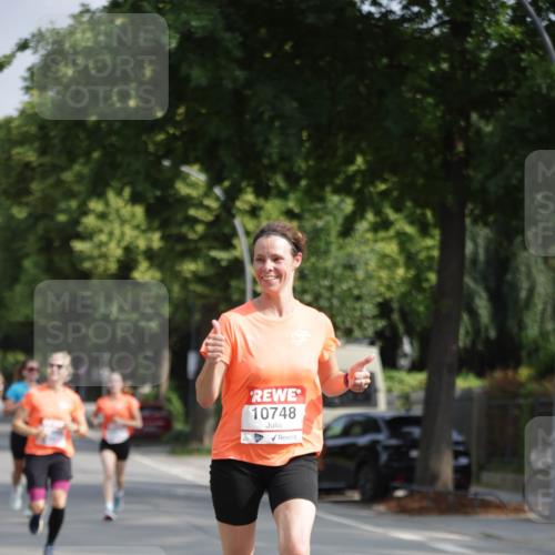 15.06.2025 - REWE Women's Run Jannik Wohlers http://msf.ph/oto/7938581 15.06.2025 08:44:14 Laufen 10748 meine-sportfotos.de