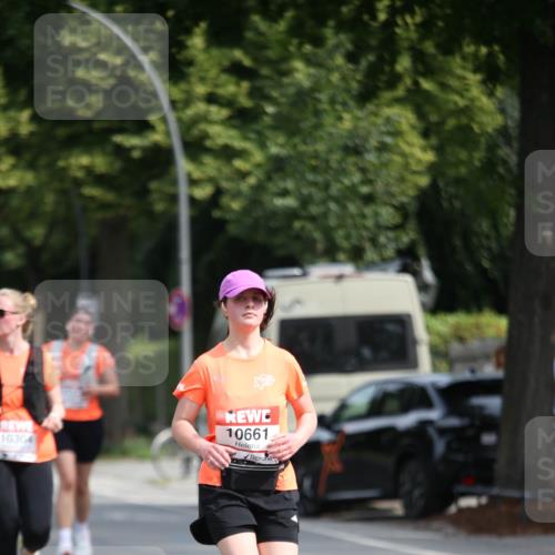 15.06.2025 - REWE Women's Run Jannik Wohlers http://msf.ph/oto/7938617 15.06.2025 09:56:26 Laufen 10304, 10661 meine-sportfotos.de