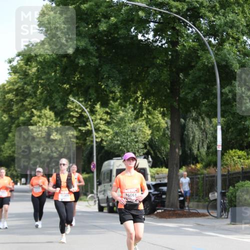 15.06.2025 - REWE Women's Run Jannik Wohlers http://msf.ph/oto/7938625 15.06.2025 09:56:27 Laufen 10661 meine-sportfotos.de