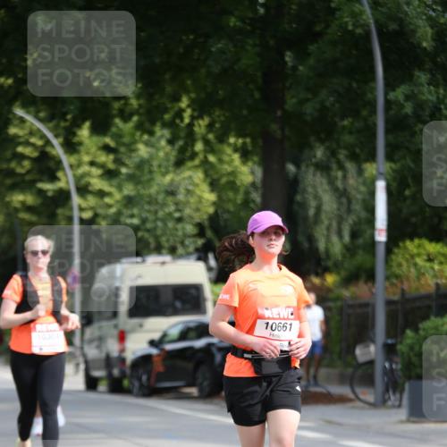 15.06.2025 - REWE Women's Run Jannik Wohlers http://msf.ph/oto/7938652 15.06.2025 09:56:28 Laufen 10661 meine-sportfotos.de