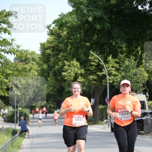 15.06.2025 - REWE Women's Run Jannik Wohlers http://msf.ph/oto/7938745 15.06.2025 09:56:33 Laufen 10593, 10524 meine-sportfotos.de