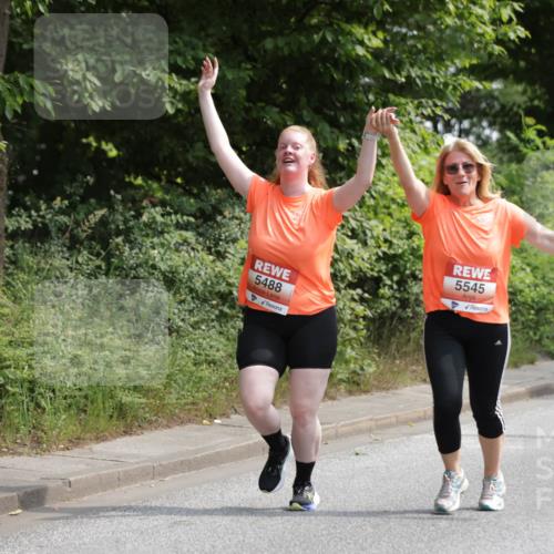 15.06.2025 - REWE Women's Run Jannik Wohlers http://msf.ph/oto/7938805 15.06.2025 10:14:34 Laufen 5488, 5545, 5011 meine-sportfotos.de