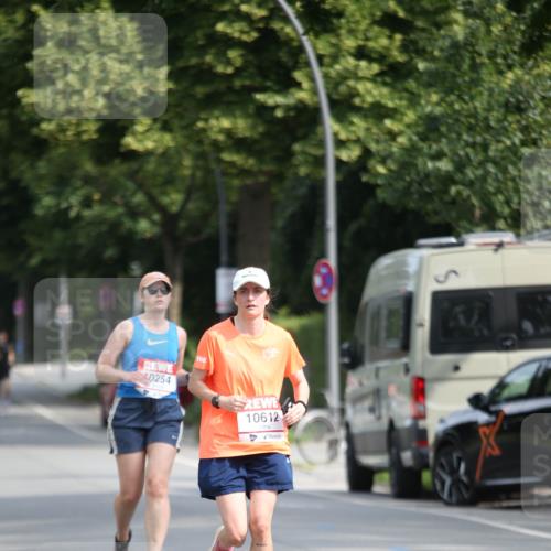15.06.2025 - REWE Women's Run Jannik Wohlers http://msf.ph/oto/7938820 15.06.2025 09:56:55 Laufen 0254, 10612 meine-sportfotos.de
