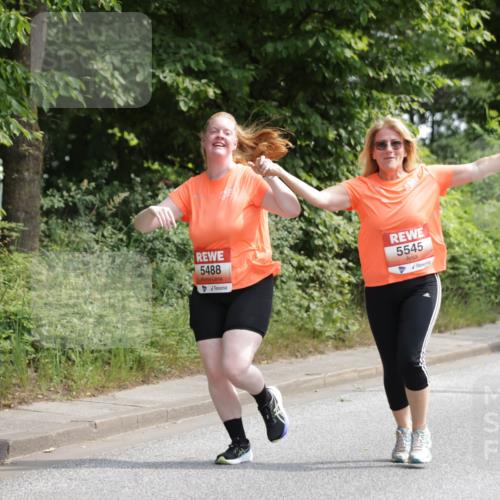 15.06.2025 - REWE Women's Run Jannik Wohlers http://msf.ph/oto/7938841 15.06.2025 10:14:34 Laufen 5488, 5545, 5011 meine-sportfotos.de