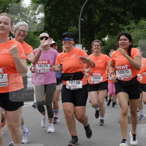 15.06.2025 - REWE Women's Run Jannik Wohlers http://msf.ph/oto/7938844 15.06.2025 08:27:21 Laufen 10730, 10267, 10175, 4, 10139, 10290, 10370 meine-sportfotos.de