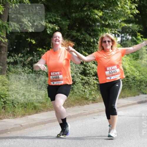 15.06.2025 - REWE Women's Run Jannik Wohlers http://msf.ph/oto/7938854 15.06.2025 10:14:34 Laufen 5488, 5545, 5011 meine-sportfotos.de