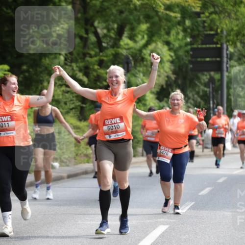 15.06.2025 - REWE Women's Run Jannik Wohlers http://msf.ph/oto/7938860 15.06.2025 10:14:35 Laufen 5011, 5010, 5476 meine-sportfotos.de
