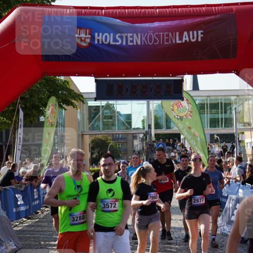 13.06.2025 - Holstenköstenlauf Felixshl http://msf.ph/oto/7938903 13.06.2025 18:05:55 Laufen 2102, 2206, 2445, 2577, 2659, 2954, 2963, 2977, 2980, 3200, 3207, 3266, 3572 meine-sportfotos.de